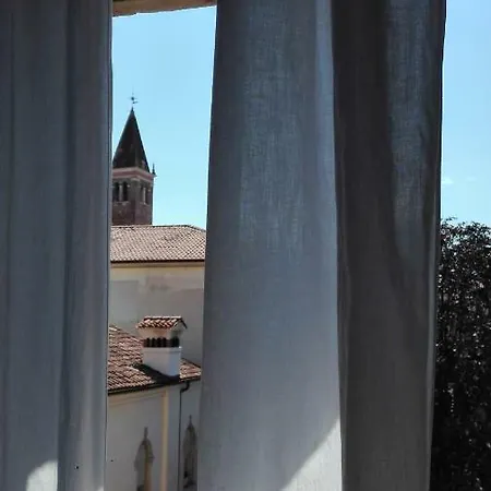 Mini Contra San Pietro Apartment *